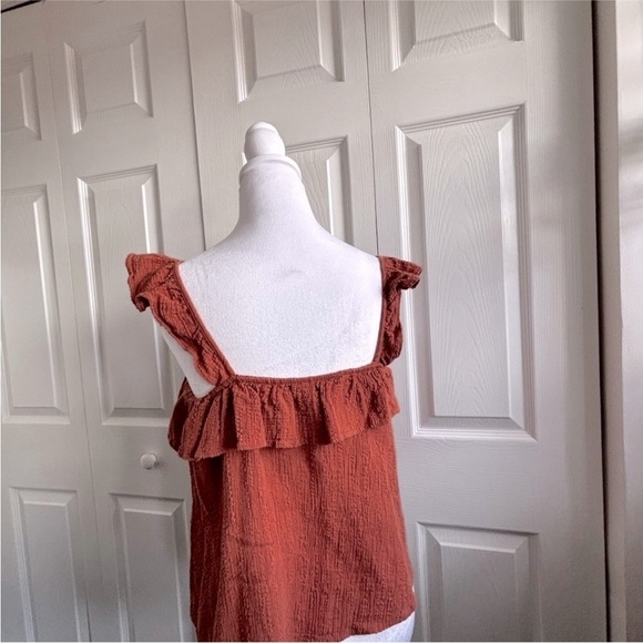 Sienna Sky Rust Sleeveless Top - Picture 5 of 7